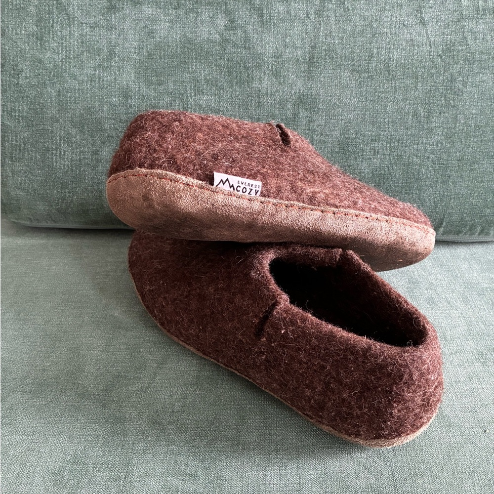 Everest Cozy Felted Wool Slippers - Picture 2 of 7